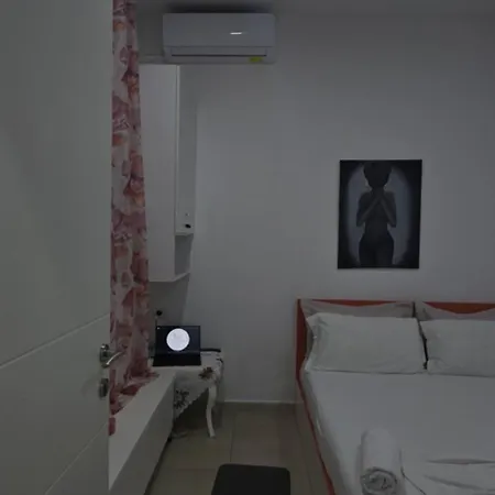 Apartamento Aliss & Tirana